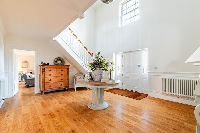 4 Bedroom Detached House For Sale In Meadow View House, Ravensden, Bedford, MK44