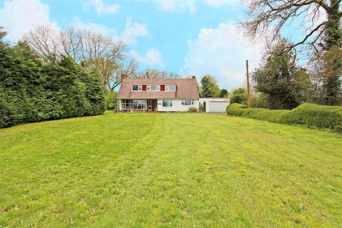 4 Bedroom Detached House To Rent In Hatchett Hill, Lower Chute, Andover, SP11