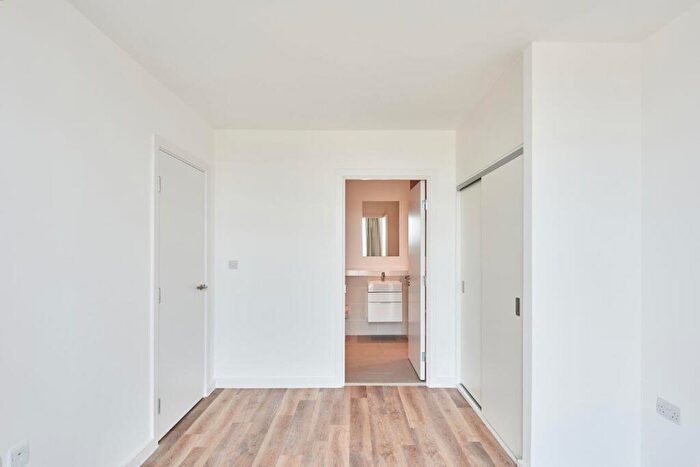 1 Bedroom Flat To Rent In The Wullcomb, Highcross Street, Leicester, LE1