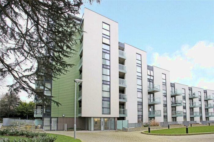 1 Bedroom Flat To Rent In Roden Court, London, N6