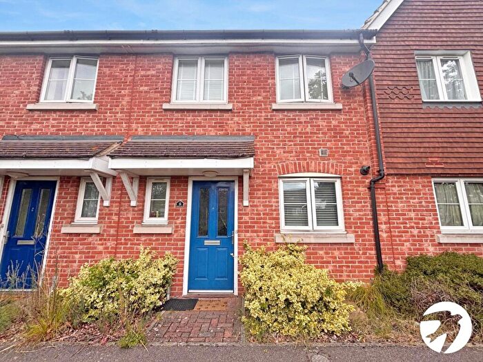 3 Bedroom Terraced House To Rent In Vaughan Close, Dartford, Kent, DA1