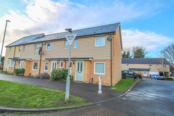 3 Bedroom End Of Terrace House For Sale In Parish Way, Harlow, CM20