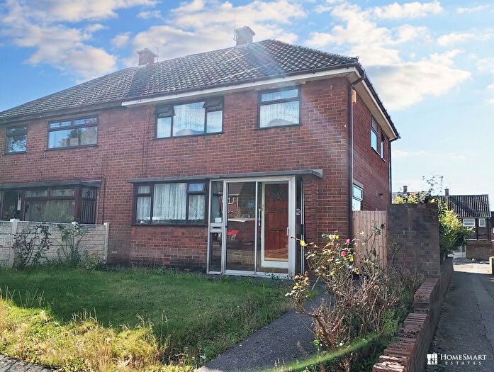 3 Bedroom Semi-Detached House For Sale In Sycamore Road, Runcorn, WA7