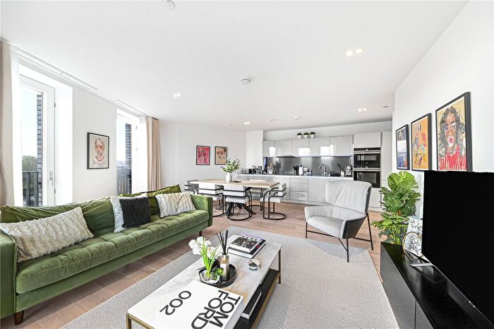 2 Bedroom Flat To Rent In Belsize Road, London, NW6