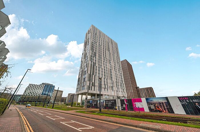 2 Bedroom Flat For Sale In Michigan Avenue, Salford, Greater Manchester, M50