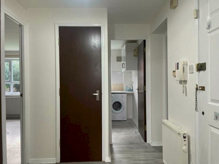 2 Bedroom Apartment To Rent In Princes Gardens, Liverpool., L3