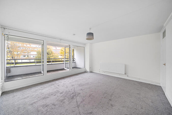 2 Bedroom Apartment To Rent In Fair Acres, BR2