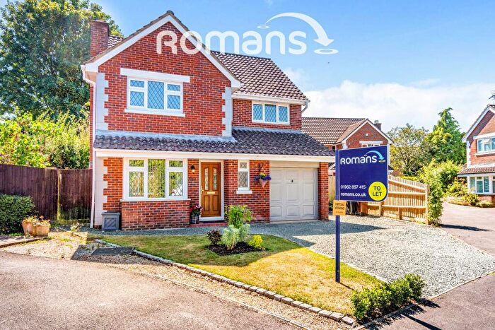 4 Bedroom House To Rent In Springfields Close, Colden Common, Winchester, SO21