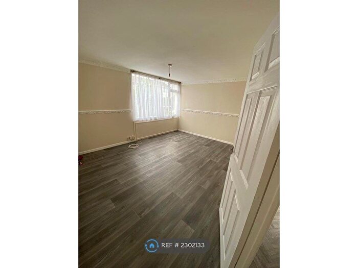 3 Bedroom Terraced House To Rent In Earn Walk, Hartlepool, TS25
