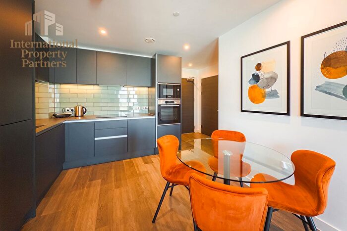 2 Bedroom Flat To Rent In High Definition, Block A, Media City, Salford, M50