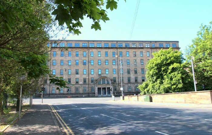 2 Bedroom Flat To Rent In Duke Street, Dennistoun, Glasgow, G4