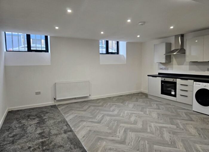 1 Bedroom Apartment To Rent In Duke Street, Piccadilly, Bradford, West Yorkshire, BD1