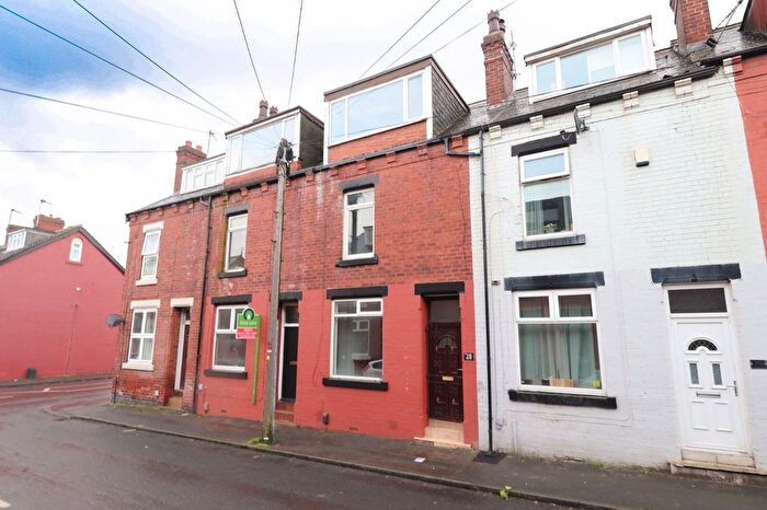 3 Bedroom Terraced House To Rent In Victoria Grove, Leeds, West Yorkshire, LS9