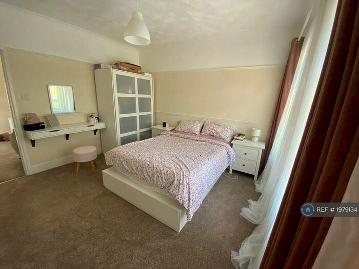 1 Bedroom Flat To Rent In Havelock Road, Luton, LU2
