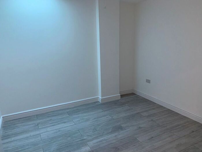 2 Bedroom Flat To Rent In Clarence Road, Grays, RM17
