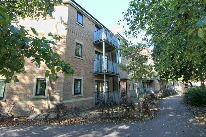2 Bedroom Apartment To Rent In Stapeley Court, Westcroft, Milton Keynes, MK4