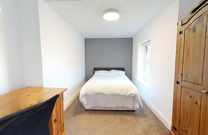 5 Bedroom House To Rent In Hill Park Crescent, Plymouth, Devon, PL4