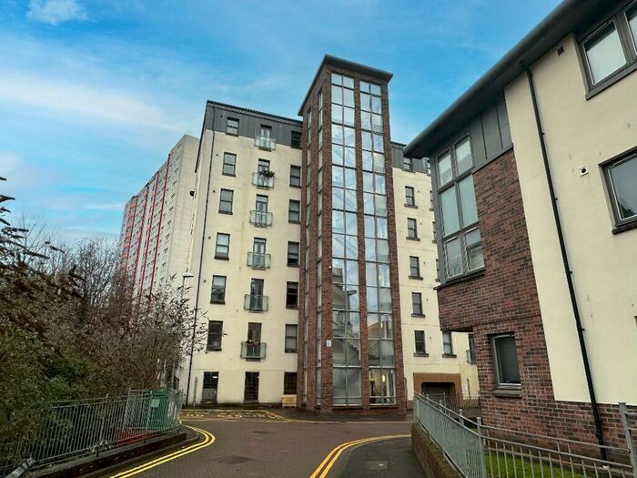 2 Bedroom Flat To Rent In Duke Wynd, Dennistoun, Glasgow, G4