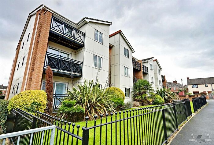 1 Bedroom Flat To Rent In Archdale Close, Kentmere House, S40