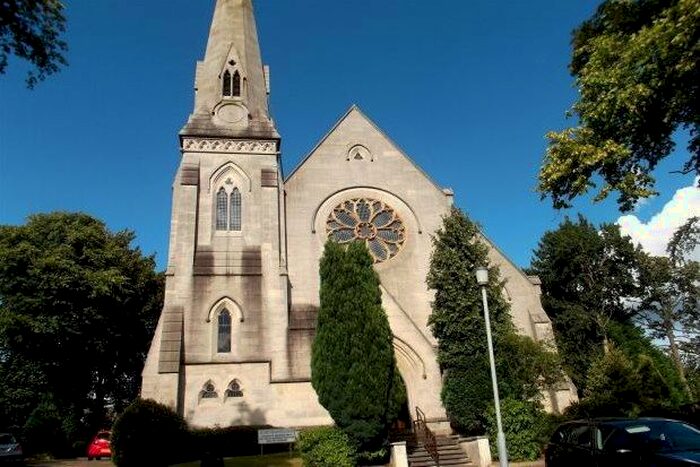 2 Bedroom Flat To Rent In Auchingramont Court, Hamilton ML3