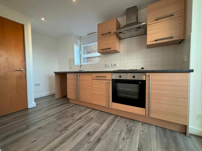 2 Bedroom Flat To Rent In Roughwood Drive, Kirkby, Liverpool, L33