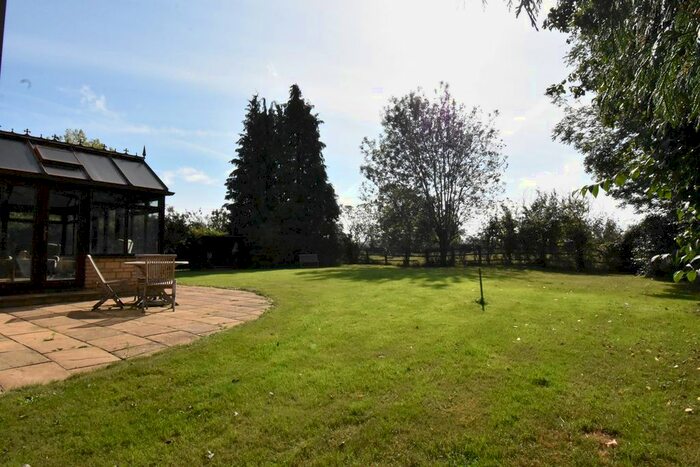 5 Bedroom Detached House For Sale In Pamington, Tewkesbury, GL20