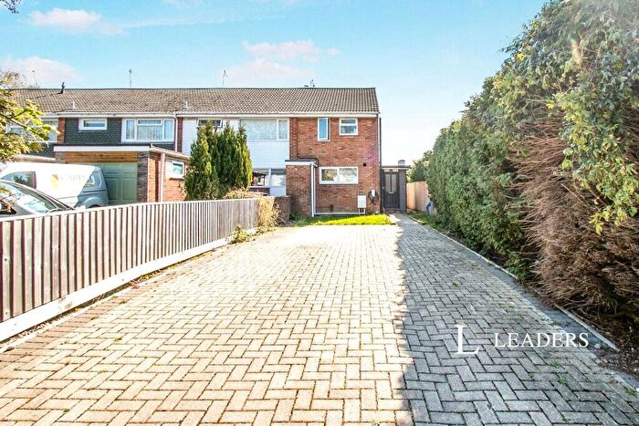 2 Bedroom Terraced House To Rent In Collwood Close, BH15