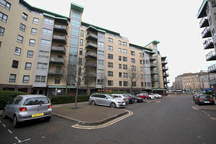 2 Bedroom Flat To Rent In Portland Gardens, Edinburgh, EH6
