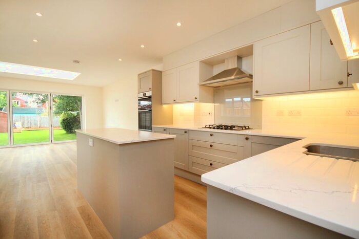 4 Bedroom Semi-Detached House To Rent In Weston Road, Guildford, GU2