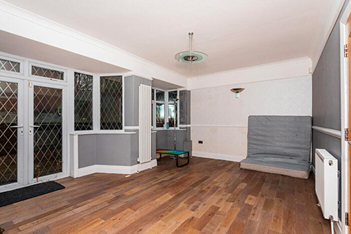 6 Bedroom Detached House For Sale In Moss Bank Way, Bolton, Greater Manchester, BL1