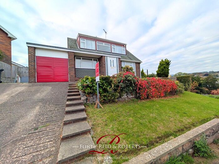 3 Bedroom Detached House For Sale In Bryn Mor Drive, Flint, CH6