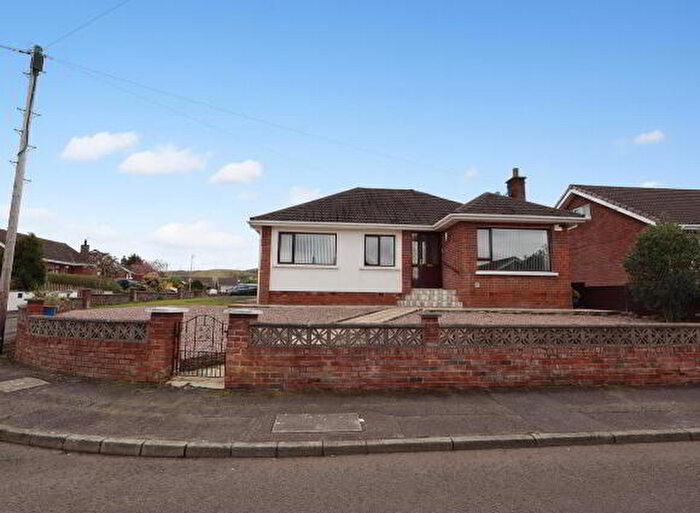 3 Bedroom Detached House For Sale In Woodford Park, Newtownabbey, BT36