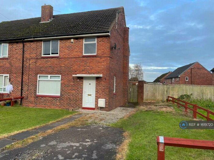 3 Bedroom Semi-Detached House To Rent In Hunter Road, Preston, PR4