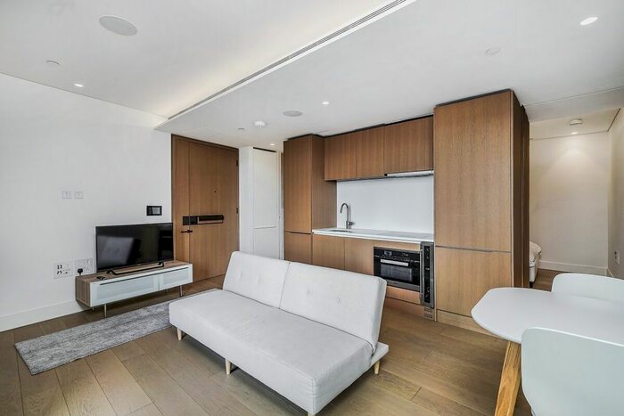 Studio To Rent In Rathbone Place, London, W1T