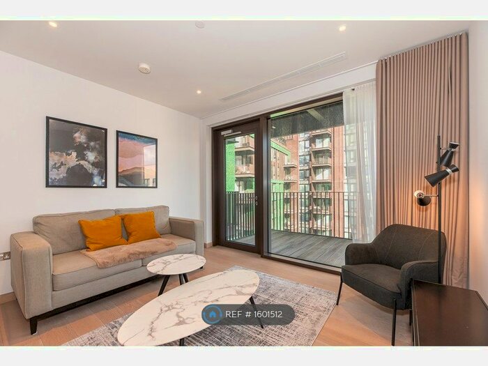 2 Bedroom Flat To Rent In Legacy Building, London, SW11