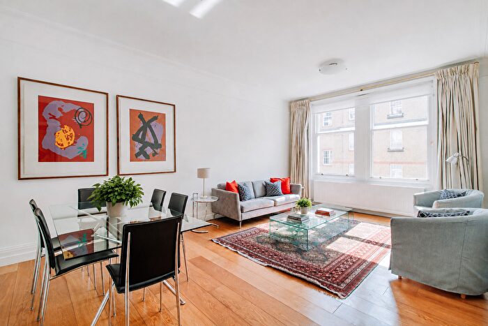 2 Bedroom Flat To Rent In Ridgmount Gardens, Bloomsbury, WC1E
