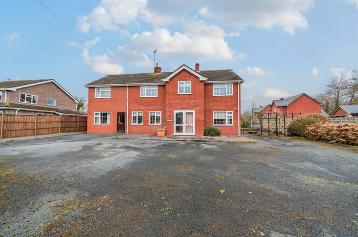 6 Bedroom Detached House For Sale In House With Annex & Acres, Winforton, Herefordshire, HR3