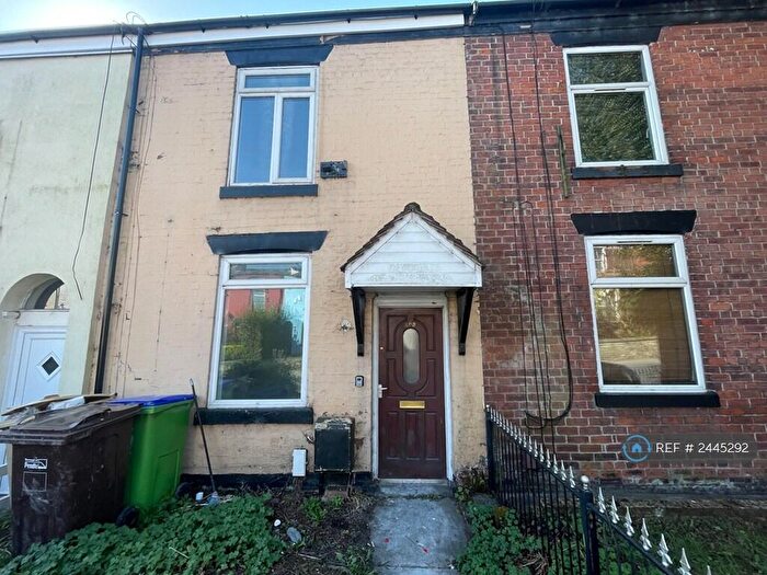 3 Bedroom Terraced House To Rent In Bolton Road, Radcliffe, Manchester, M26