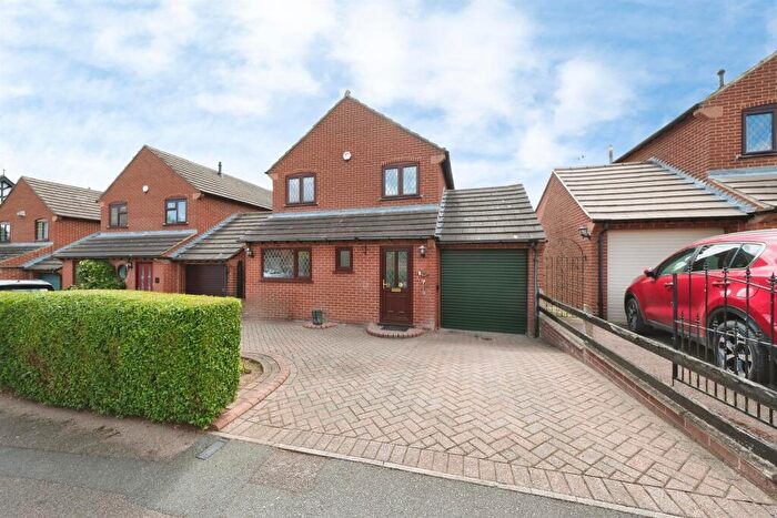 3 Bedroom Detached House For Sale In Lampad Close, Melbourne, Derby, DE73