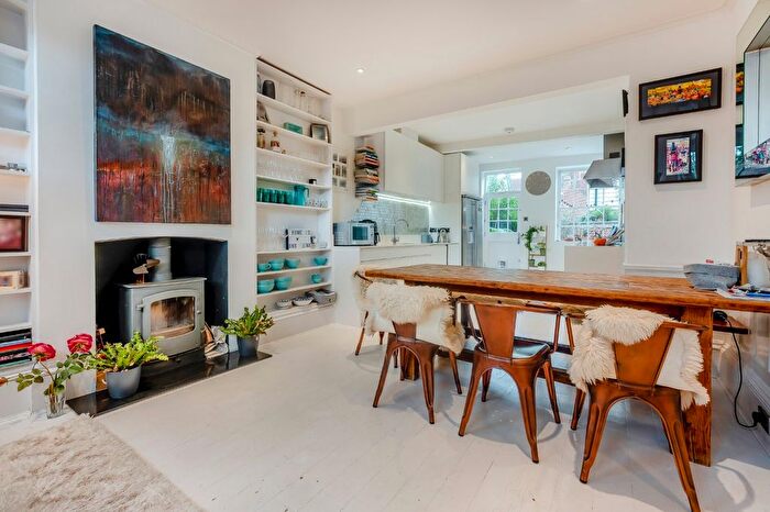 3 Bedroom Terraced House For Sale In Stour Street, Canterbury, Kent, CT1