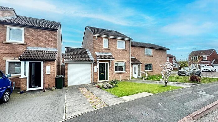 3 Bedroom Terraced House For Sale In Hickstead Close, Hadrian Park, Wallsend, NE28