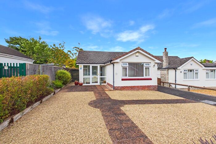 2 Bedroom Bungalow For Sale In Renault Drive, Broadstone, Dorset, BH18
