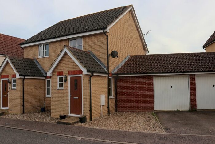 2 Bedroom Semi-Detached House To Rent In Oak Close, Tasburgh, NR15