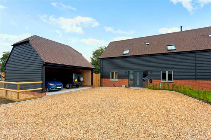 3 Bedroom Semi-Detached House For Sale In Home Farm, Tidworth, Hampshire, SP9