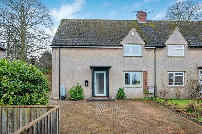 3 Bedroom Semi Detached House For Sale In Park Side, Cuddesdon, OX44