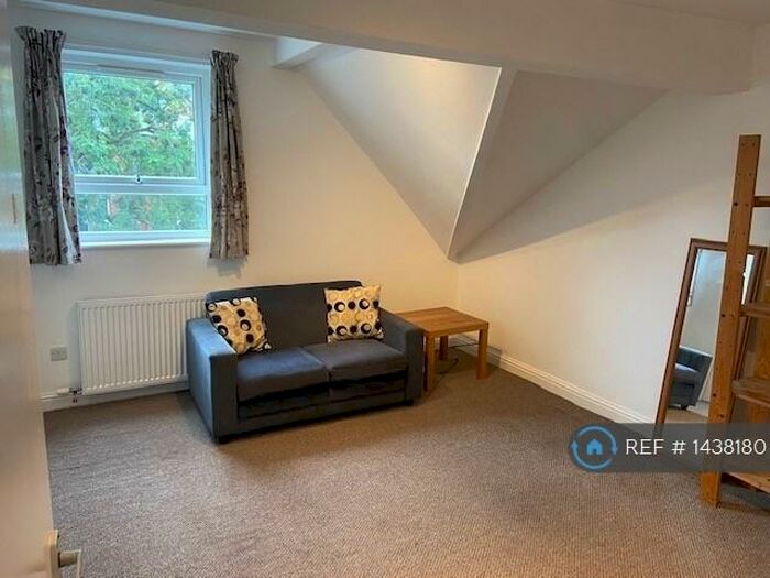 1 Bedroom Flat To Rent In Northern Grove, Manchester, M20
