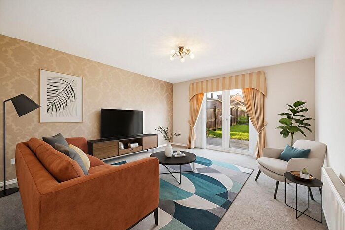 5 Bedroom Detached House For Sale In Mallace Avenue, Armadale, EH48