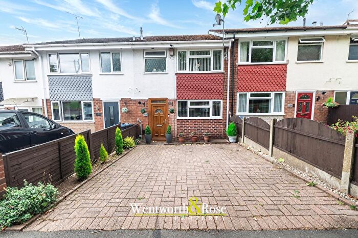 3 Bedroom Terraced House For Sale In Clapgate Lane, Bartley Green, Birmingham, B32