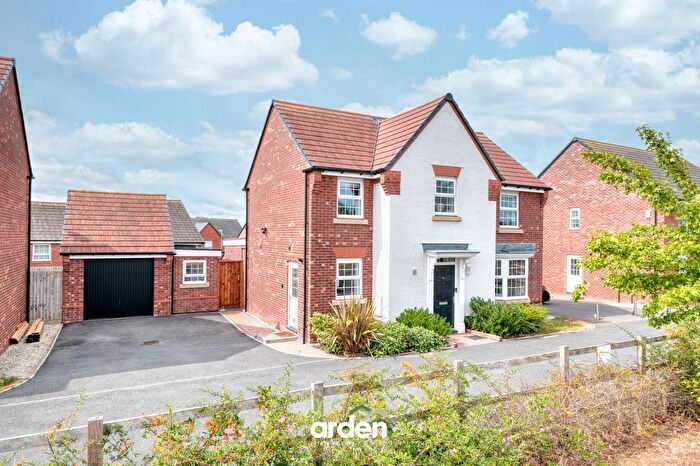 4 Bedroom Detached House For Sale In Norton Way, Bromsgrove, B61