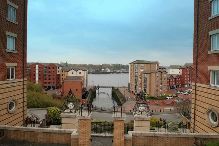2 Bedroom Apartment To Rent In Union Stairs, North Shields, NE30